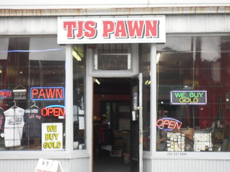 TJS. Pawn store photo