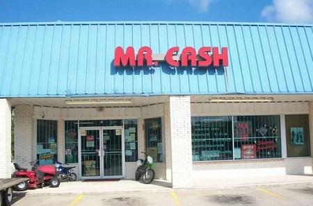 Mr Cash store photo