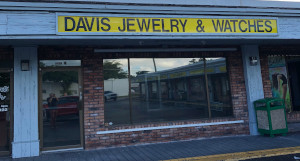 Davis Jewelry & Watches store photo