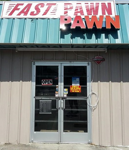 Fast Pawn store photo