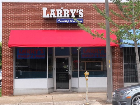 Larry's Jewelry & Pawn store photo