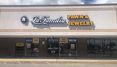 La Familia Pawn store photo