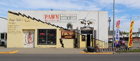 Scary Larry's Pawn & Junk store photo