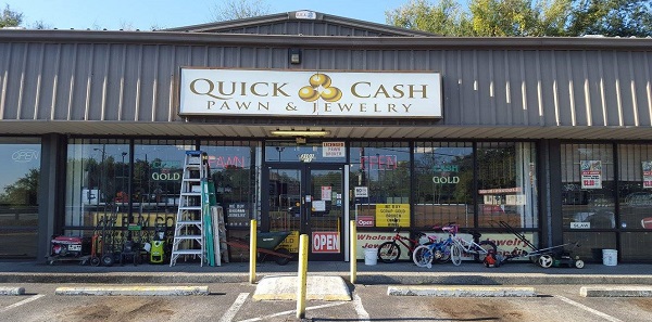 Quick Cash Pawn & Jewelry store photo