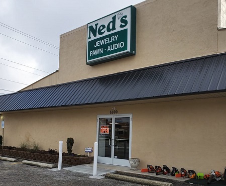 Ned's Audio Video & Pawn store photo