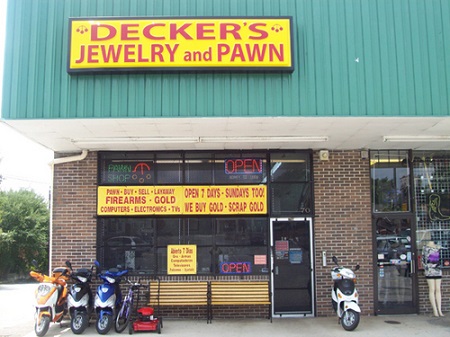 Decker's Jewelry and Pawn store photo